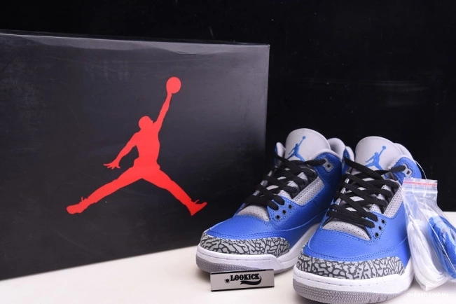 - 400 3 'Varsity Jordan Royal' CT8532 Retro Air 0823